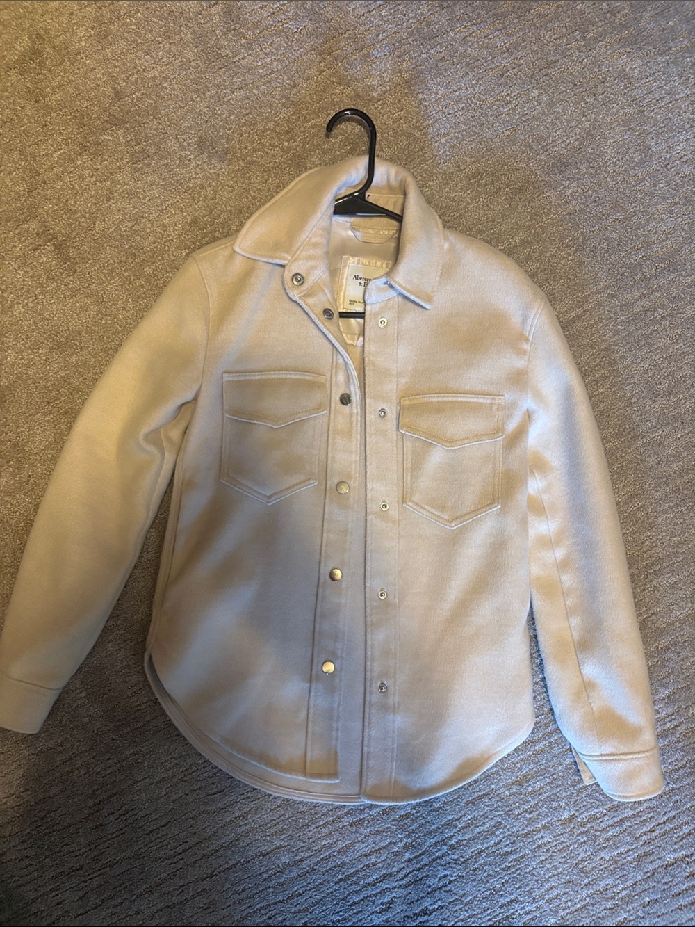Abercrombie Cream Button-Up Shacket Jacket XXS NWOT